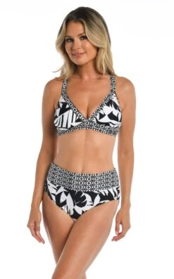 24th & Ocean Antigua Leaf Crossback Bikini Swimsuit Top